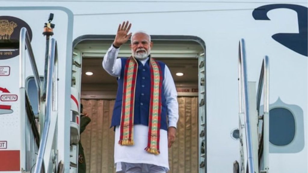 प्रधानमंत्री नरेंद्र मोदी जापान और चीन की यात्रा के लिए रवाना हो चुके हैं....