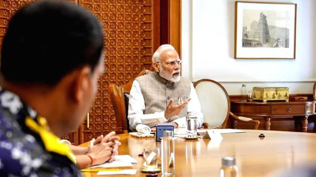 भारतीय निर्यातकों के सामने अमेरिकी बाजार में बढ़ते टैरिफ की चुनौती से...