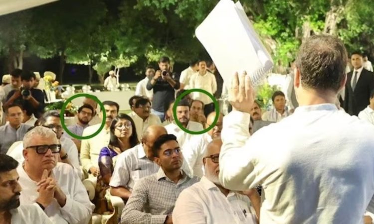 फडणवीस ने इस बात पर जोर दिया कि उद्धव हमेशा दिल्ली के सामने न झुकने की बात...