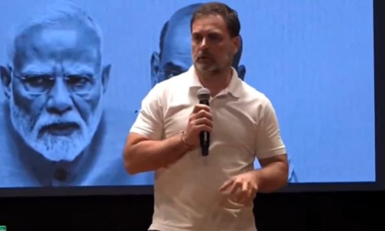 राहुल गांधी ने कहा महाराष्ट्र में पांच महीनों में पांच साल से ज़्यादा...