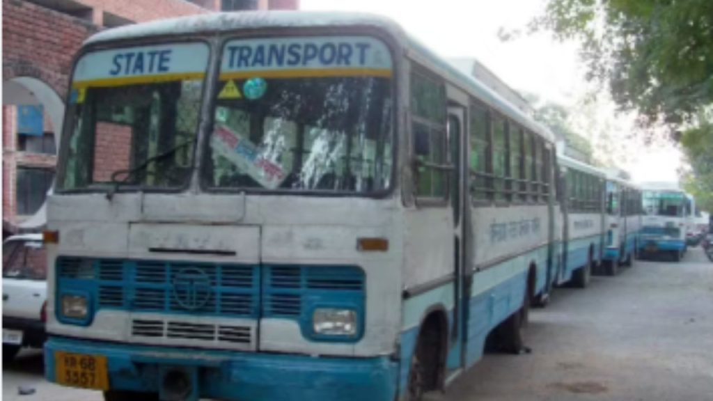 હરિયાણા મફત બસ સેવા: હરિયાણા સરકારે રક્ષાના દિવસે મહિલાઓને વિશેષ ભેટ આપી હતી … Haryana Free Bus Service: हरियाणा सरकार ने रक्षाबंधन के दिन महिलाओं को स्पेशल गिफ्ट दिया...