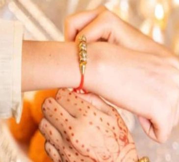 Raksha Bandhan 2025 Shubh Muhurat : सावन मास की पूर्णिमा पर रक्षाबंधन का पावन त्योहार मनाया जाता...