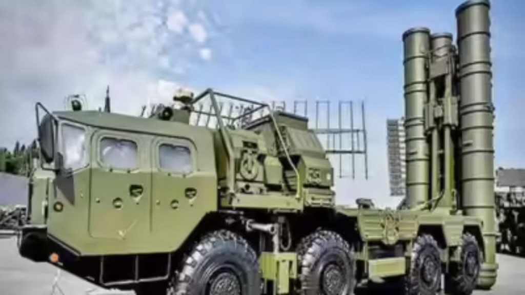 भारत के S-400 एयर डिफेंस सिस्टम को नुकसान पहुंचाने के पाकिस्तान के दावे को...