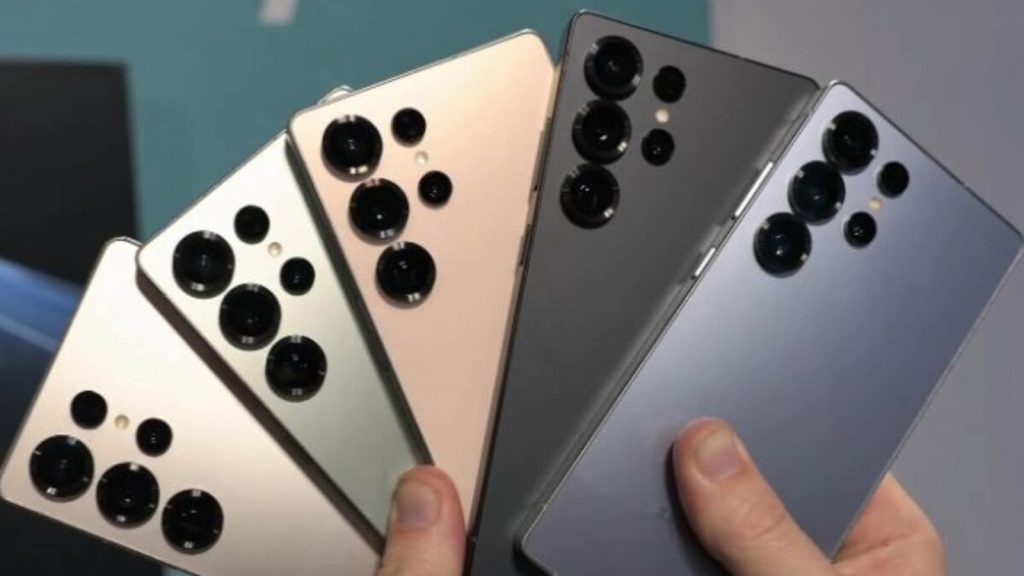 सैमसंग गैलेक्सी S25 अल्ट्रा ने मार्केट में तहलका मचा दिया है। प्रीमियम...