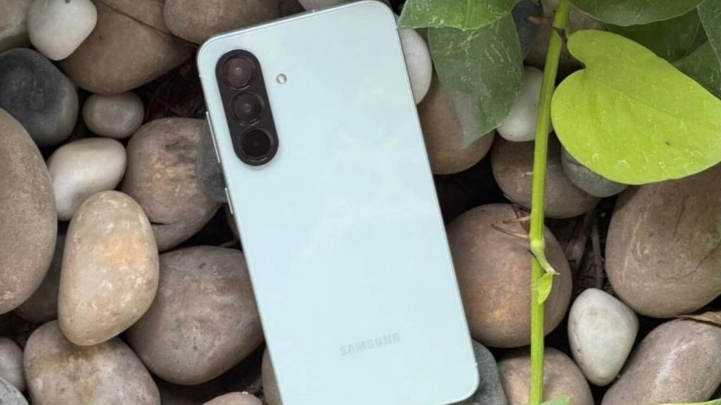 50 मेगापिक्सल के मेन कैमरा वाला सैमसंग गैलेक्सी A56 5G स्मार्टफोन कंपनी की...