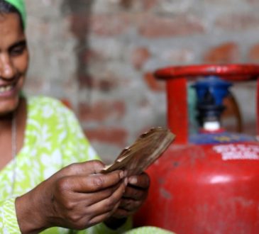 केंद्र सरकार घरेलू रसोई गैस (LPG) की कीमतों को नियंत्रित करने के लिए एक...