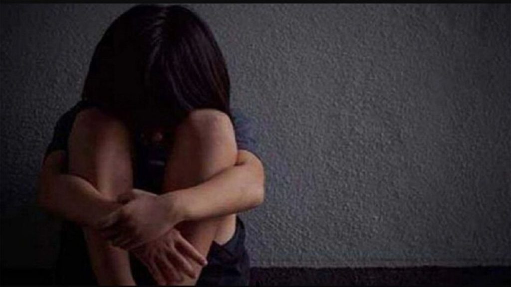 कर्नाटक के बेलगावी जिले में 2023 में एक मस्जिद में 5 साल की बच्ची के साथ...