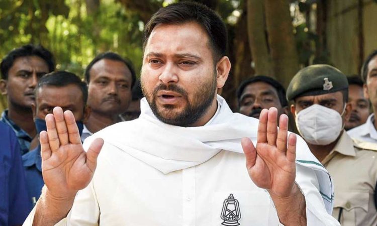 राष्ट्रीय जनता दल (RJD) के प्रमुख और बिहार के पूर्व डिप्टी सीएम तेजस्वी यादव...