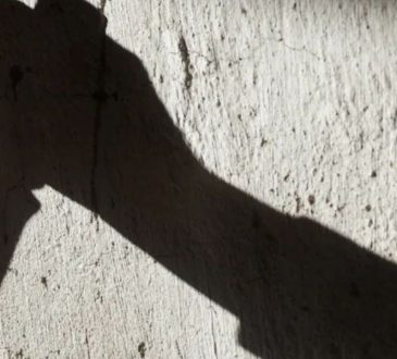 दिल्ली के करावल नगर इलाके में प्रदीप नाम के एक व्यक्ति ने अपनी पत्नी और...