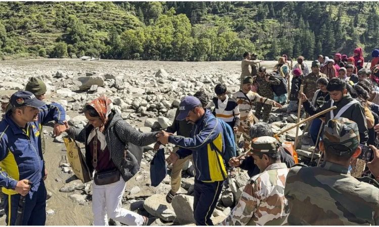 Uttarkashi Cloudburst: 5 अगस्त 2025 को उत्तराखंड के उत्तरकाशी जिले में बादल फटने और भूस्खलन...