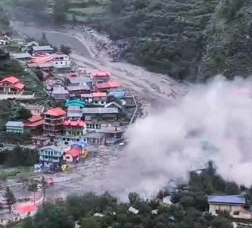 बड़ी संख्या में लोगों के लापता होने के बारे में अधिकारियों का कहना है कि...