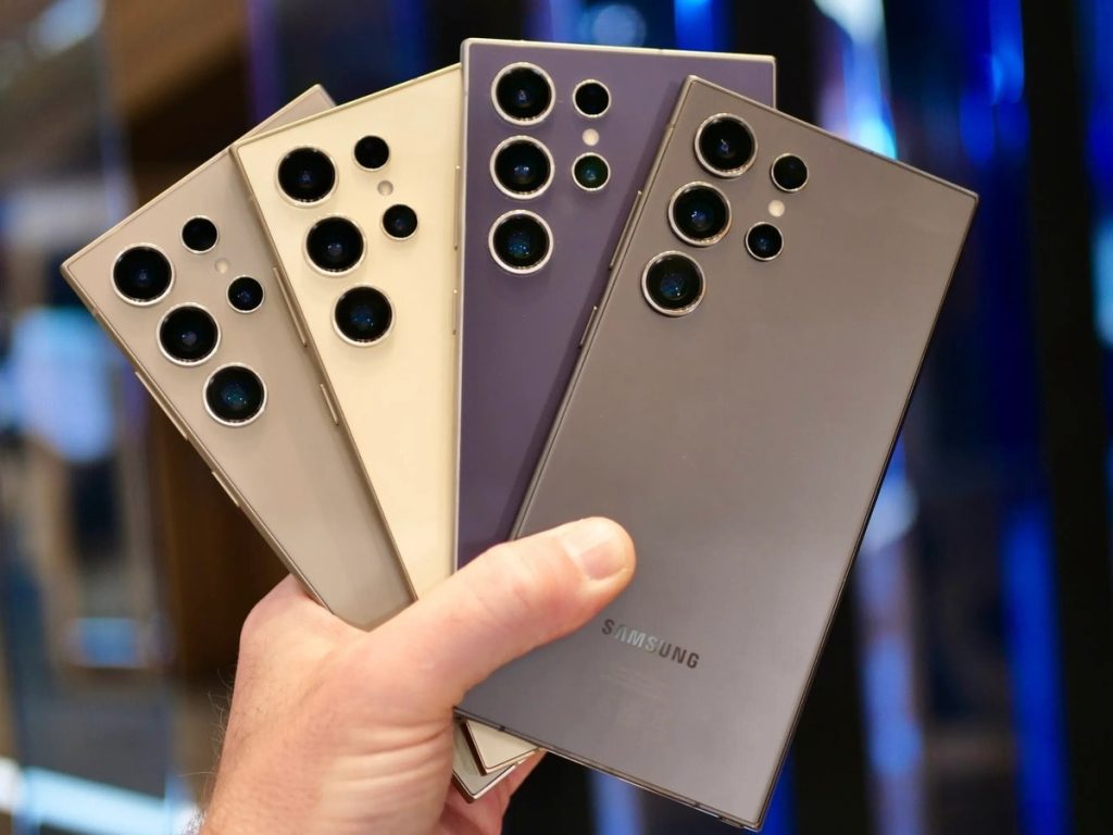 ₹50,000 तक सस्ते हुए 200MP तक के कैमरा, Eye-Care डिस्प्ले, AI फीचर्स वाले Samsung के 5 फोन्स, सबसे सस्ता 8,499 रुपये...