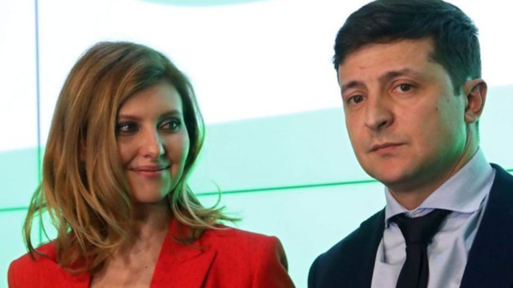 रविवार सुबह जयपुर एयरपोर्ट पर उस वक्त हलचल मच गई जब यूक्रेन के राष्ट्रपति...