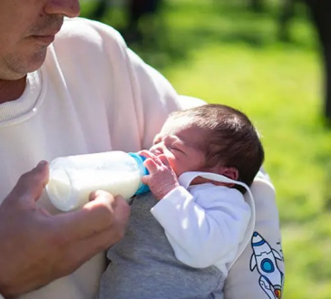 World Breastfeeding Week: માતૃત્વની મહાનતા : ગુજરાતમાં હજારો માતાઓએ દૂધદાન કરી બચાવ્યા નવજાતોના જીવન