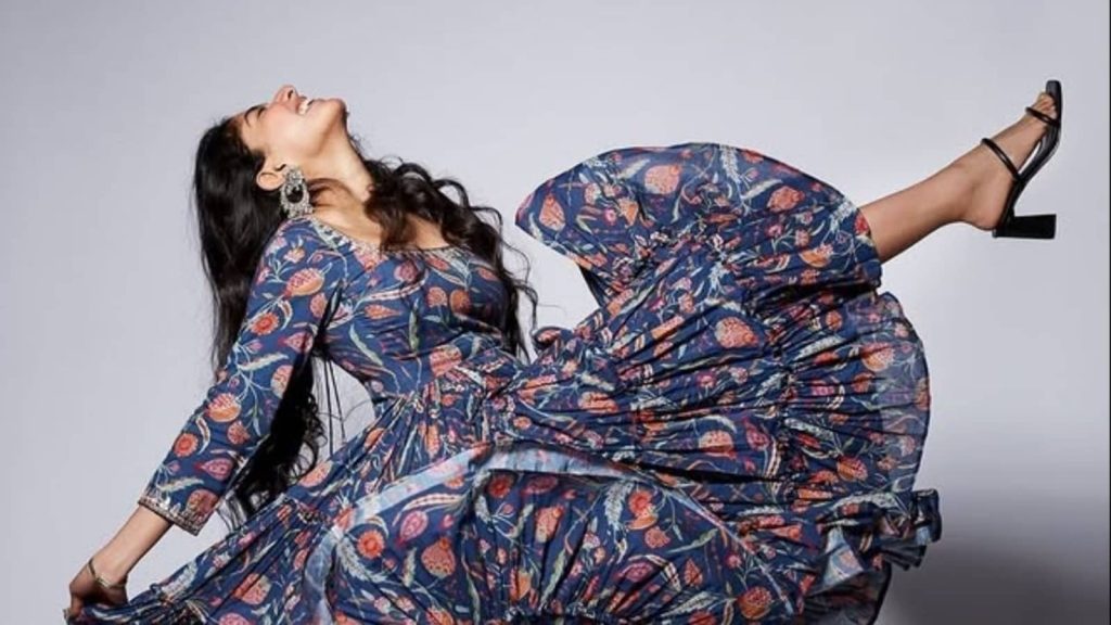 Actress No Makeup Look: आइए आपको उस एक्ट्रेस से मिलवाते हैं जो फिल्मों में सबसे कम मेकअप...