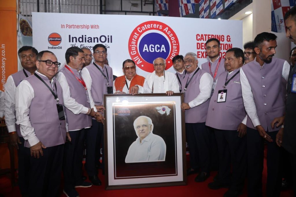 અમદાવાદમાં ઓલ ગુજરાત કેટરર્સ એસોસિએશન (AGCA) એક્સપોને મુખ્યમંત્રીએ ખુલ્લો… અમદાવાદમાં ઓલ ગુજરાત કેટરર્સ એસોસિએશન (AGCA) એક્સપોને મુખ્યમંત્રીએ ખુલ્લો...