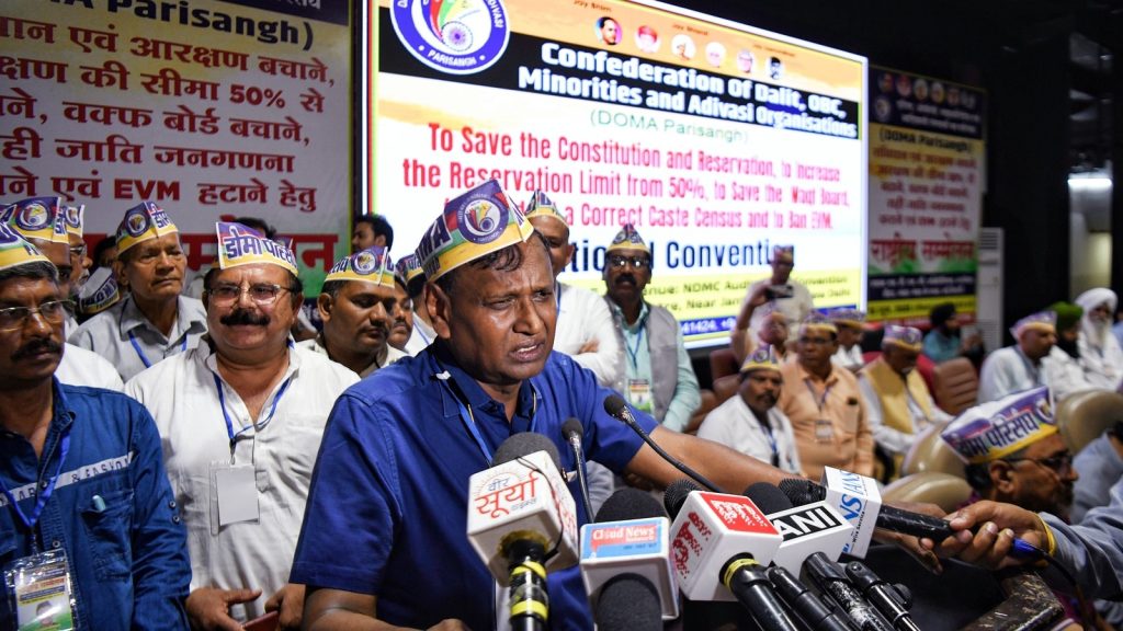 पीटर नवारो ने कहा, 'तो मैं बस इतना ही कहना चाहूंगा, भारतीय जनता कृपया समझिए...