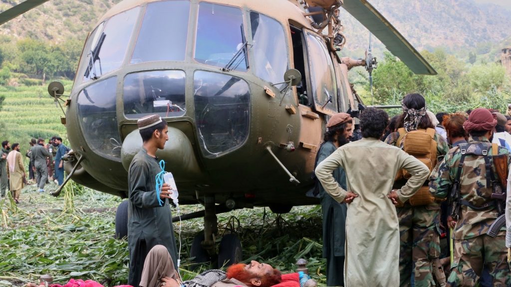 अफगानिस्तान में आए भूकंप ने भीषण तबाही मचाई है। अब तक 800 से ज्यादा लोगों की...