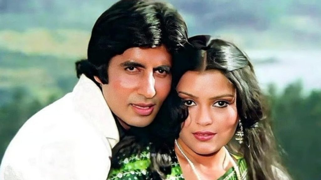  जीनत सोशल मीडिया पर काफी एक्टिव रहती हैं। वो आए दिन सोशल मीडिया हैंडल पर...