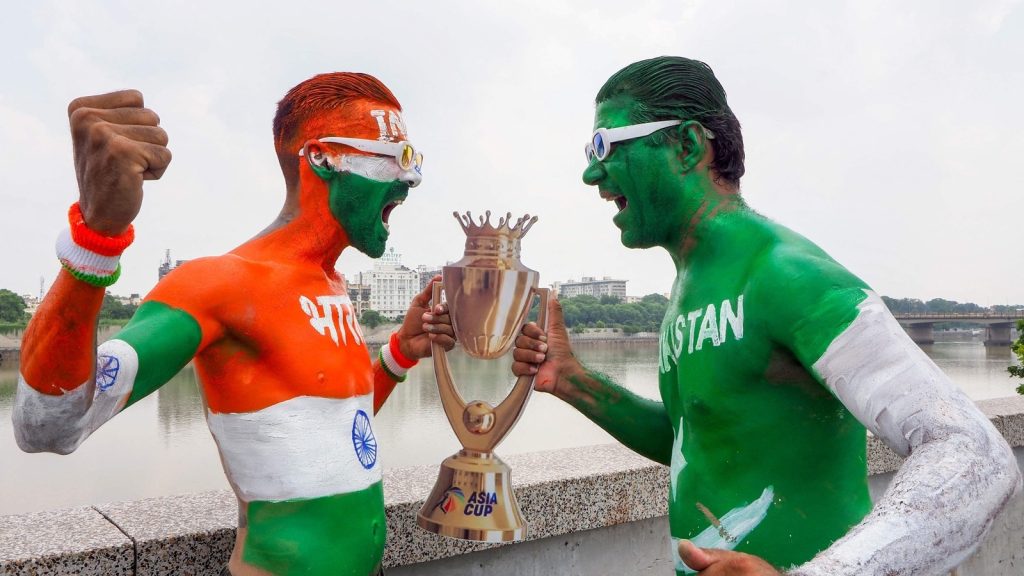IND vs PAK: गौरतलब है कि 22 अप्रैल को हुए पाहलगाम हमले में आतंकियों ने पहले...