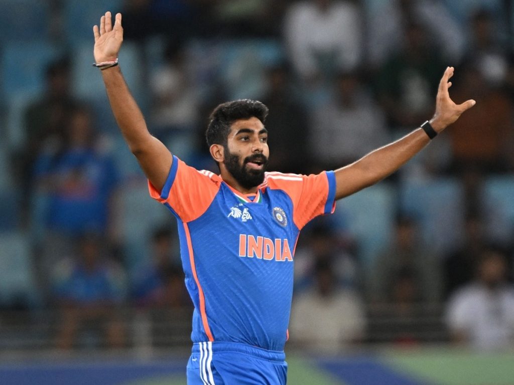 बुमराह IND vs PAK मैच में तोड़ेंगे भुवनेश्वर का रिकॉर्ड! दुबई में सिर्फ एक विकेट की...