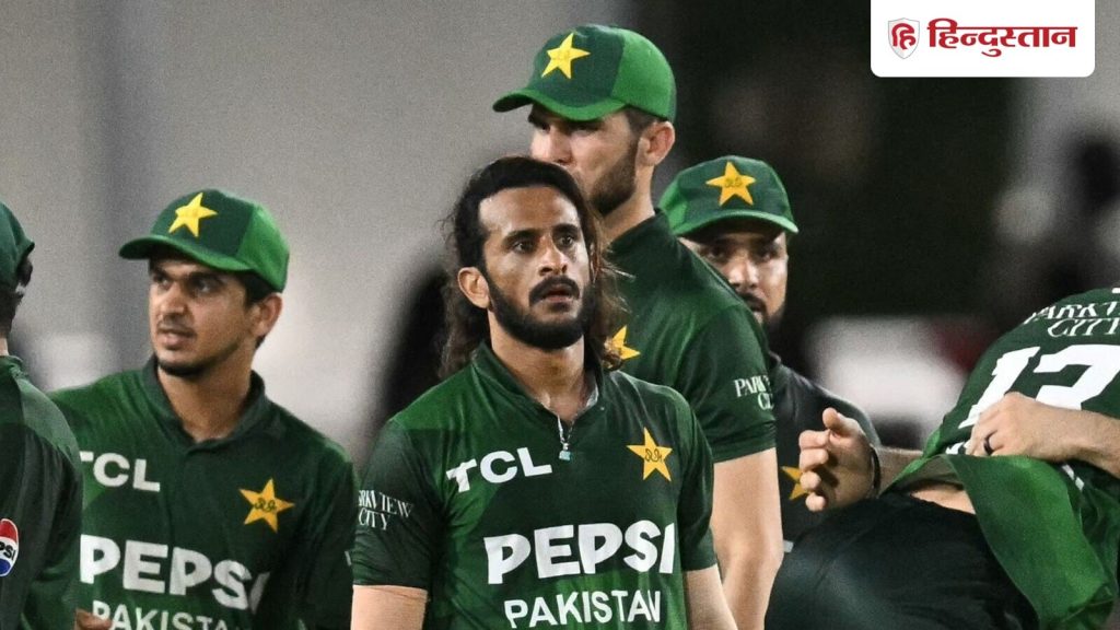 पाकिस्तान की टीम को भले ही टीम इंडिया के खिलाफ सुपर 4 के अपने पहले मैच में...