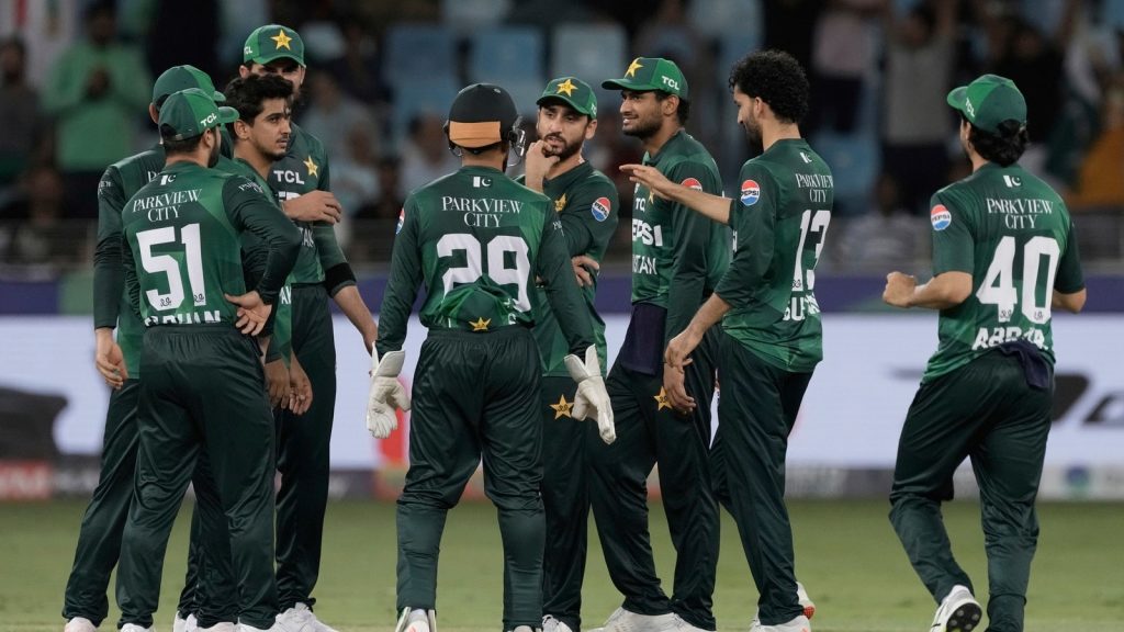 Pakistan vs Oman Highlights: एशिया कप में पाकिस्तान का धमाकेदार आगाज, ओमान को 93 रनों से...