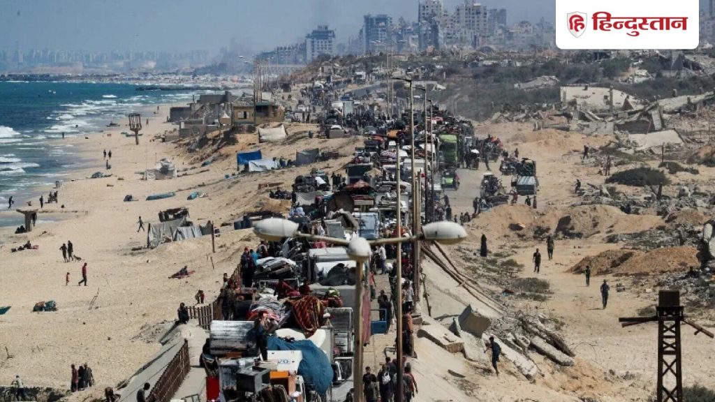 પ્રત્યક્ષદર્શીઓએ સીએનએનને કહ્યું કે ઇઝરાઇલી ટાંકી અને સૈનિકો હવે ગાઝા સિટીમાં છે … प्रत्यक्षदर्शियों ने CNN को बताया कि इजरायली टैंक और सैनिक अब गाजा शहर के...