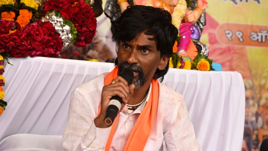 Manoj Jarange: मराठा आरक्षण की मांग को लेकर आंदोलनकारी मनोज जरांगे के नेतृत्व में...