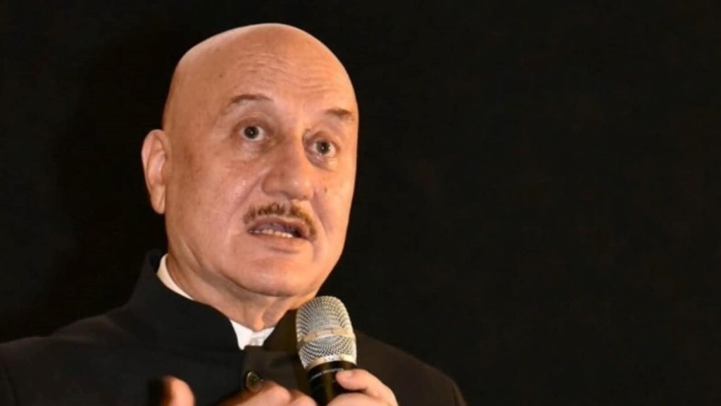 अनुपम खेर ने विवेक अग्निहोत्री द्वारा बनाई गई फिल्म द बंगाल फाइल्स देखी...