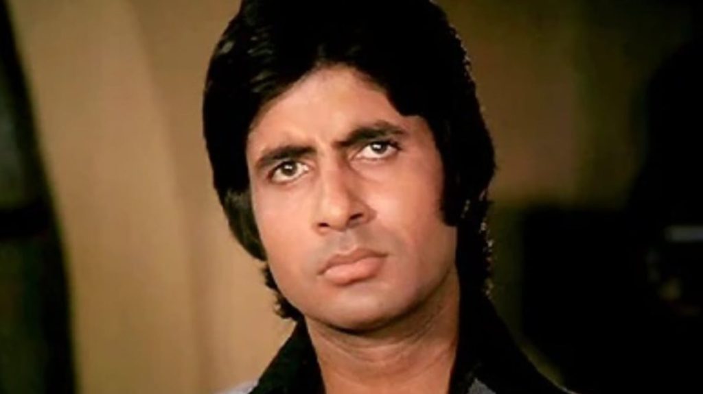 फिल्ममेकर निखिल आडवाणी ने 'मोहब्बतें' में अमिताभ बच्चन की फीस को लेकर...