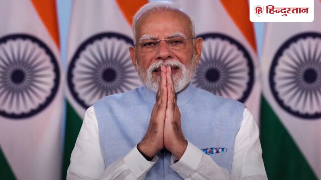 पीएम मोदी ने कहा कि जीएसटी के नए स्वरूप में मुख्य रूप से पांच और 18 फीसदी के...