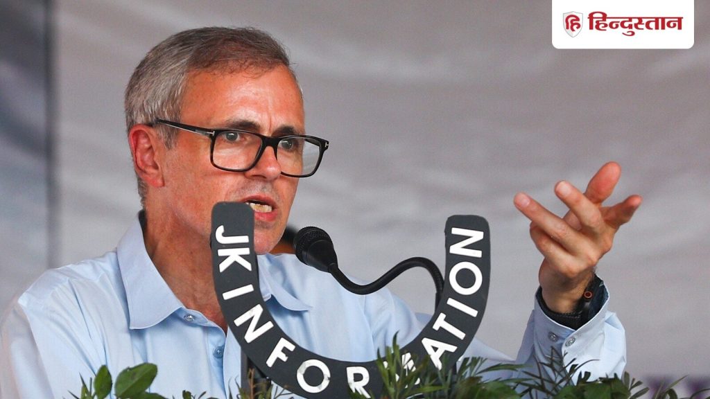 Ladakh: जम्मू-कश्मीर के मुख्यमंत्री उमर अब्दुल्ला ने कहा कि राज्य को विभाजित...