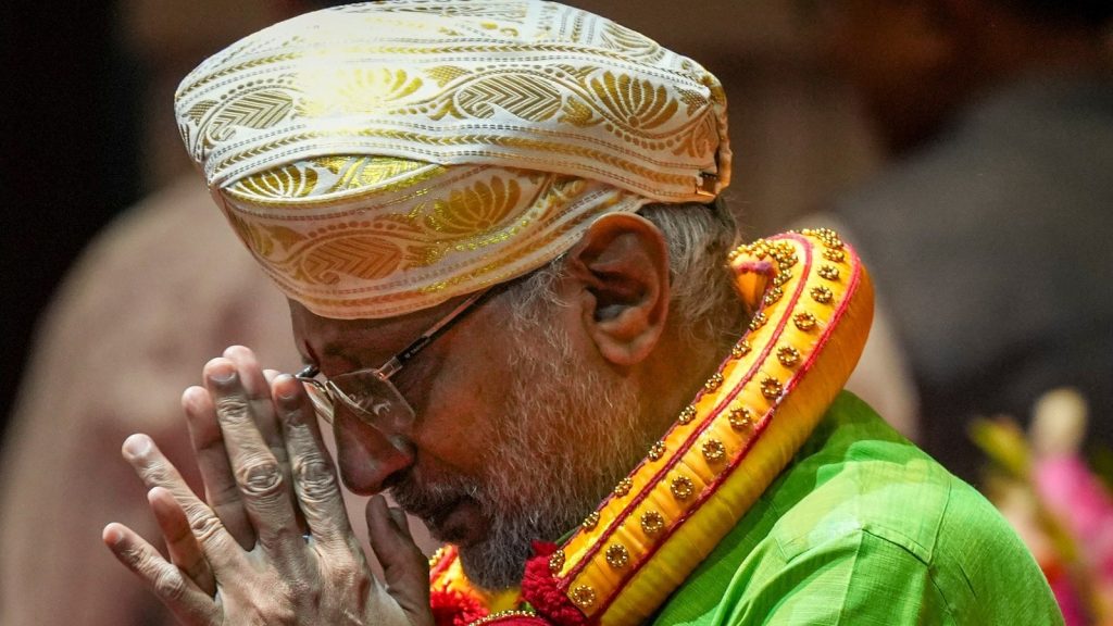 देश के नवनिर्वाचित उपराष्ट्रपति सीपी राधाकृष्णन 12 सितंबर को शपथ लेंगे।...