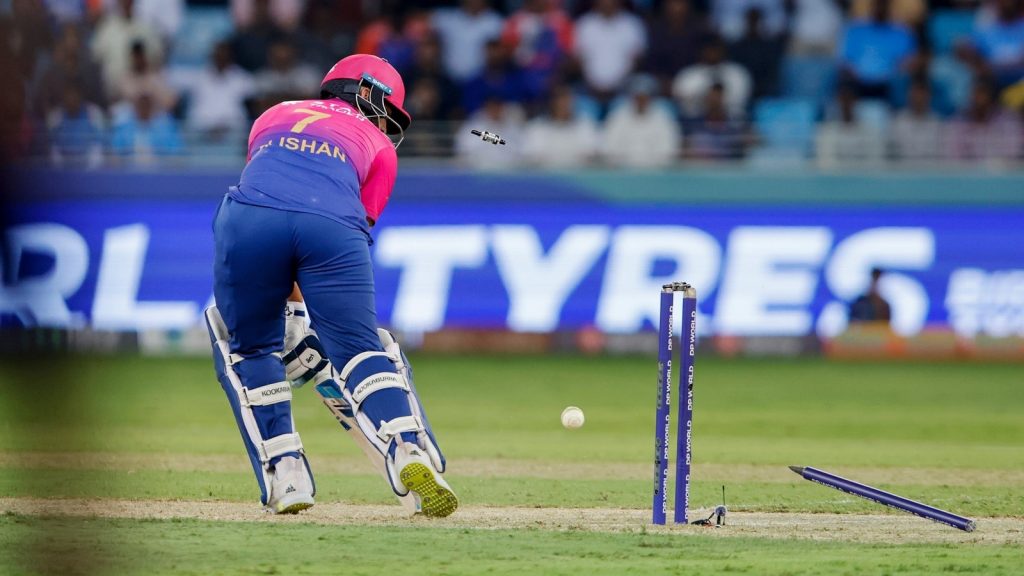 Asia Cup 2025 का दूसरा मैच इंडिया और यूएई के बीच खेला गया। इस मैच में यूएई ने जैसा...