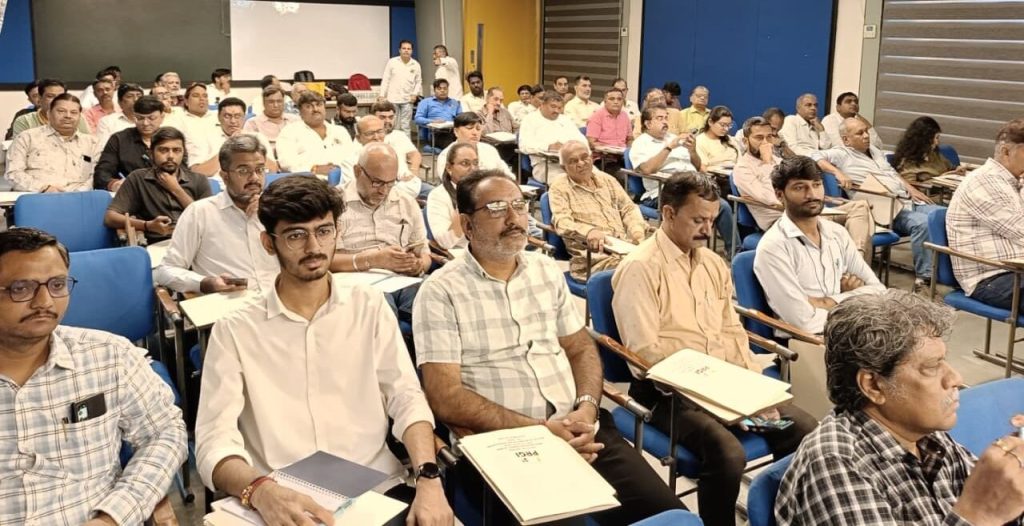 અખબારોના પ્રકાશકોનું આધુનિક ઉપકરણોથી સશક્તીકરણ: PRGI દ્વારા “પ્રેસ સેવા...