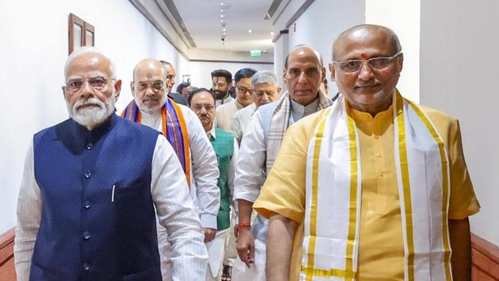 એલ્ટેડ વાઇસ પ્રેસિડેન્ટ: વાઇસ પ્રેસિડેશનની ચૂંટણીમાં મંગળવારે એનડીએ ઉમેદવાર સી.પી. Elected Vice President: उपराष्ट्रपति पद के चुनाव में मंगलवार को NDA उम्मीदवार सी.पी....