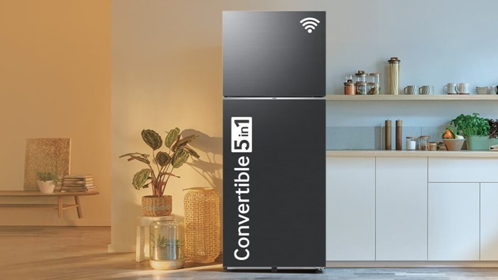 Smart Refrigerator: अगर आपका बजट ठीक-ठाक है और आप अपने घर के लिए स्मार्ट रेफ्रिजरेटर...