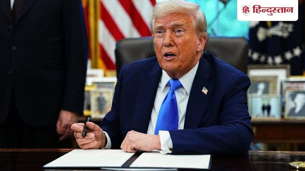 एच-1बी वीजा की नई फीस को लेकर काफी अफरा-तफरी का माहौल है। तमाम लोगों में इस...