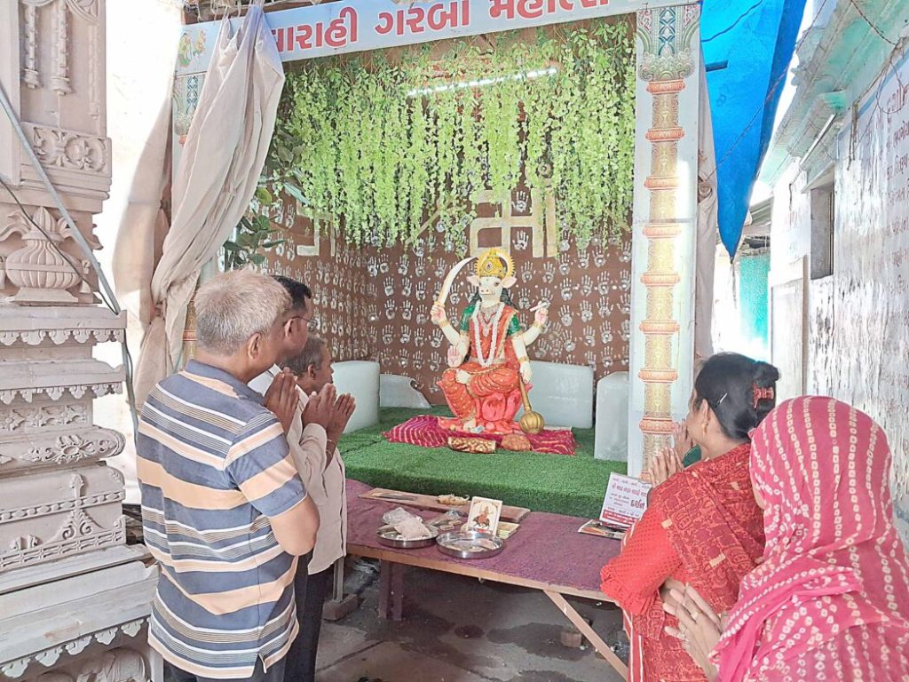 151 કિલોગ્રામ શુદ્ધ ઘીમાંથી બની શ્રી વારાહી માતાજીની અનોખી પ્રતિમા