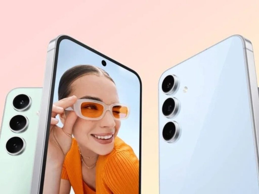 ₹59,999 वाला Samsung का फ्लैगशिप फोन हुआ पूरे 30 हजार सस्ता, अब मिलेगा सिर्फ ₹29,999...