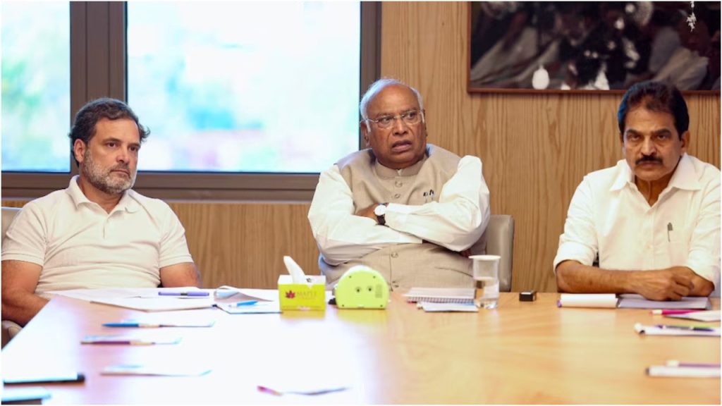 બિહાર ચુનાવ: કોંગ્રેસે બિહારની વિધાનસભાની ચૂંટણી પહેલા મોટી શરત ભજવી છે. પાર્ટી … Bihar Chunav: बिहार विधानसभा चुनाव से पहले कांग्रेस ने बड़ा दांव खेला है. पार्टी ने...