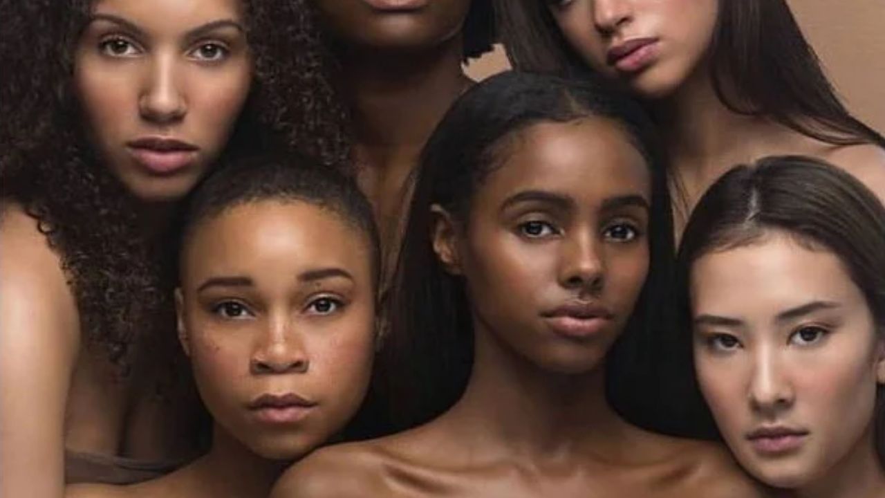 સખત મહેનત તેની કારકિર્દી બનાવે છે: આ છોકરીઓ અભ્યાસમાં ટોચ પર આવે છે અને તેમની જાતે કારકિર્દી બનાવે છે. તેઓ ઉચ્ચ સરકારી હોદ્દા પર પણ પહોંચે છે. તેઓને વ્યવસાયમાં ખ્યાતિ પણ મળે છે.