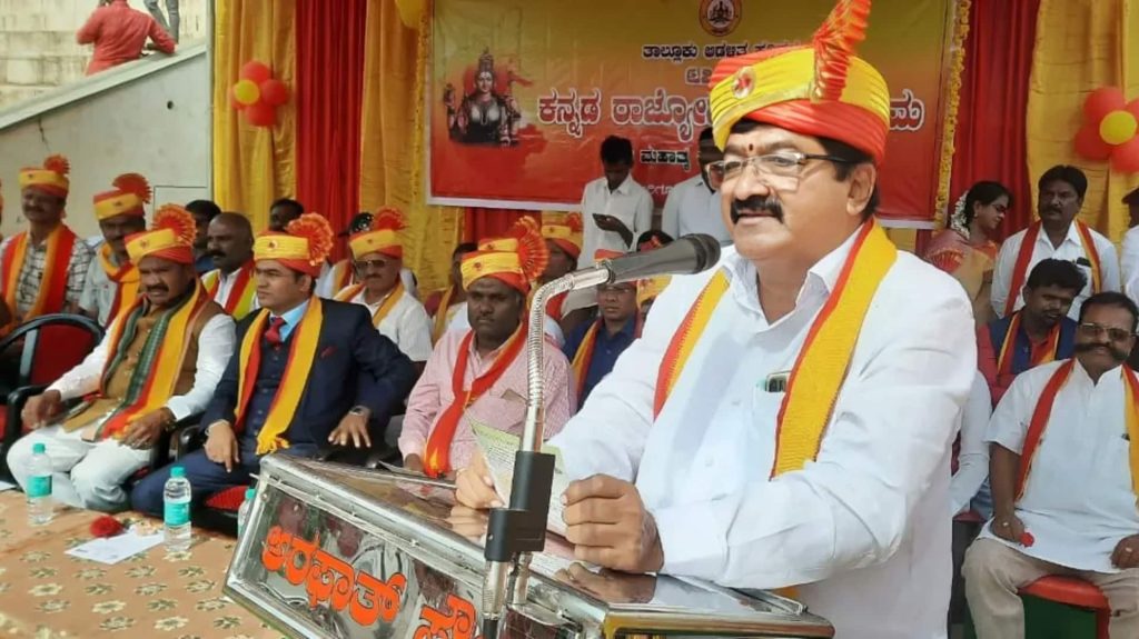 कर्नाटक में भाजपा विधायक ने महिला IPS अधिकारी की तुलना कुत्ते से की, मामला दर्ज