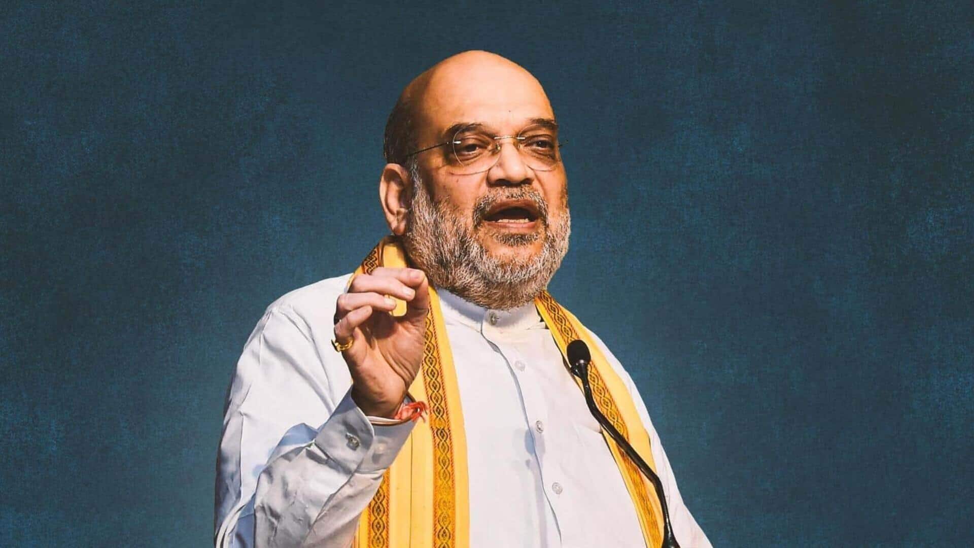 અમિત શાહ બિહારમાં ઘુસણખોરોને દૂર કરવા માટે સંકલ્પ કરે છે, રાહુલ-લલુને લક્ષ્યાંકિત કરે છે અમિત શાહ બિહારમાં ઘુસણખોરોને દૂર કરવા માટે સંકલ્પ કરે છે, રાહુલ-લલુને લક્ષ્યાંકિત કરે છે