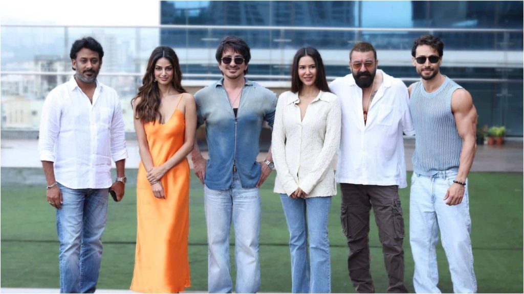 टाइगर श्रॉफ से लेकर संजय दत्त तक, 'बागी 4' के लिए किसने ली कितनी फीस? 