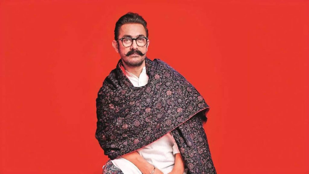 आमिर खान की टीम फर्जी खबर पर भड़की, रजनीकांत की 'कुली' से जुड़ा है मामला