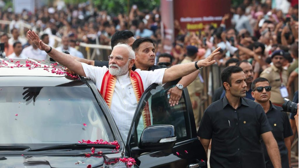 વડા પ્રધાન નરેન્દ્ર મોદી 20 સપ્ટેમ્બરના રોજ ગુજરાતની મુલાકાત લેશે, આ … प्रधानमंत्री नरेंद्र मोदी 20 सितंबर को गुजरात दौरे पर जाएंगे, इन परियोजनाओं की देंगे सौगात