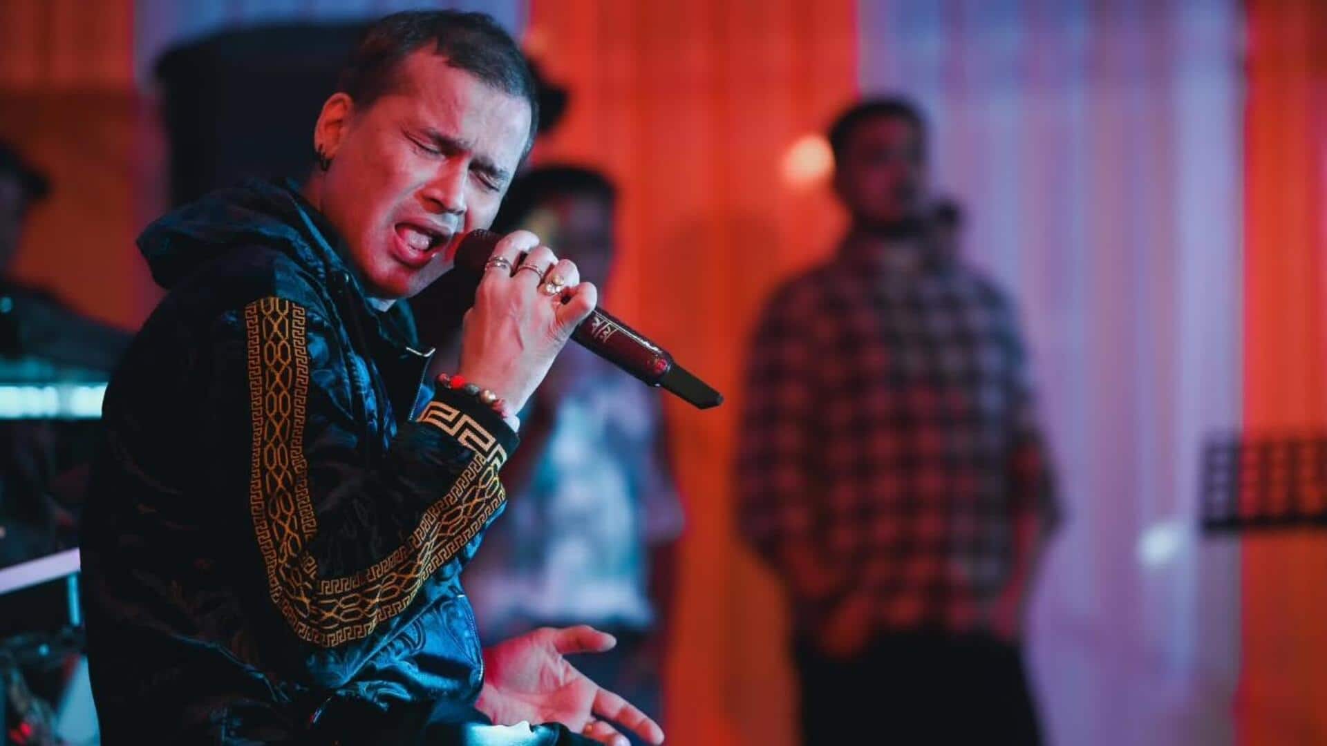 સોશિયલ મીડિયા પર ગાયક ઝુબિન ગર્ગની છેલ્લી વિડિઓ વાયરલ, આ કહ્યું સોશિયલ મીડિયા પર ગાયક ઝુબિન ગર્ગની છેલ્લી વિડિઓ વાયરલ, આ કહ્યું