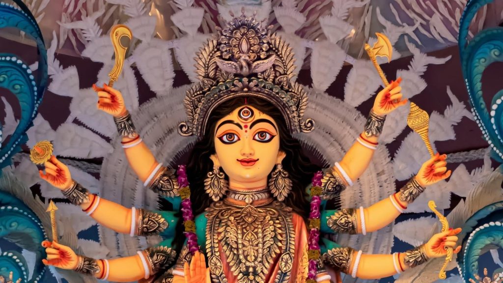 Shardiya Navtratri 2025: कुछ ही दिन में नौ दिवसीय शारदीय नवरात्रि की शुरुआत होने वाली है।...